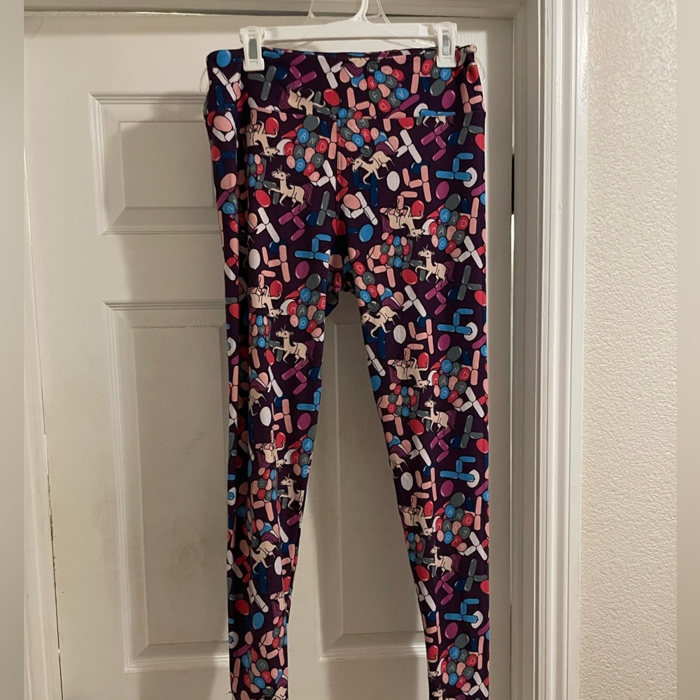 LuLaRoe Birthday Leggings